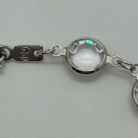 Swarovski Crystal Bezel Bracelet, Clear Silver-Tone Spring Ring Clasp Vintage - Picture 4 of 16